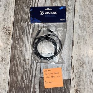 El Gato chat link cable for PS4.